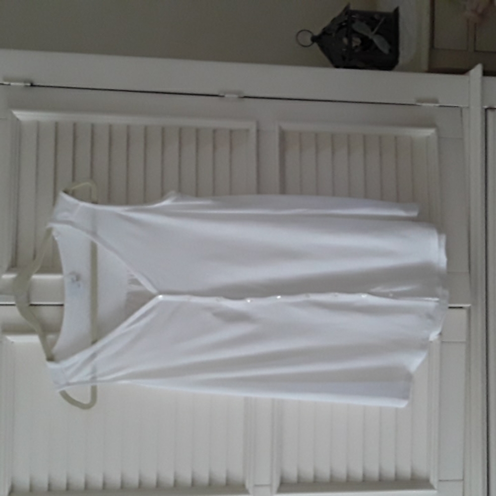 LABOR DAY SALE!  EACH ITEM IS $8.00!!JJILL White Tunic Vest